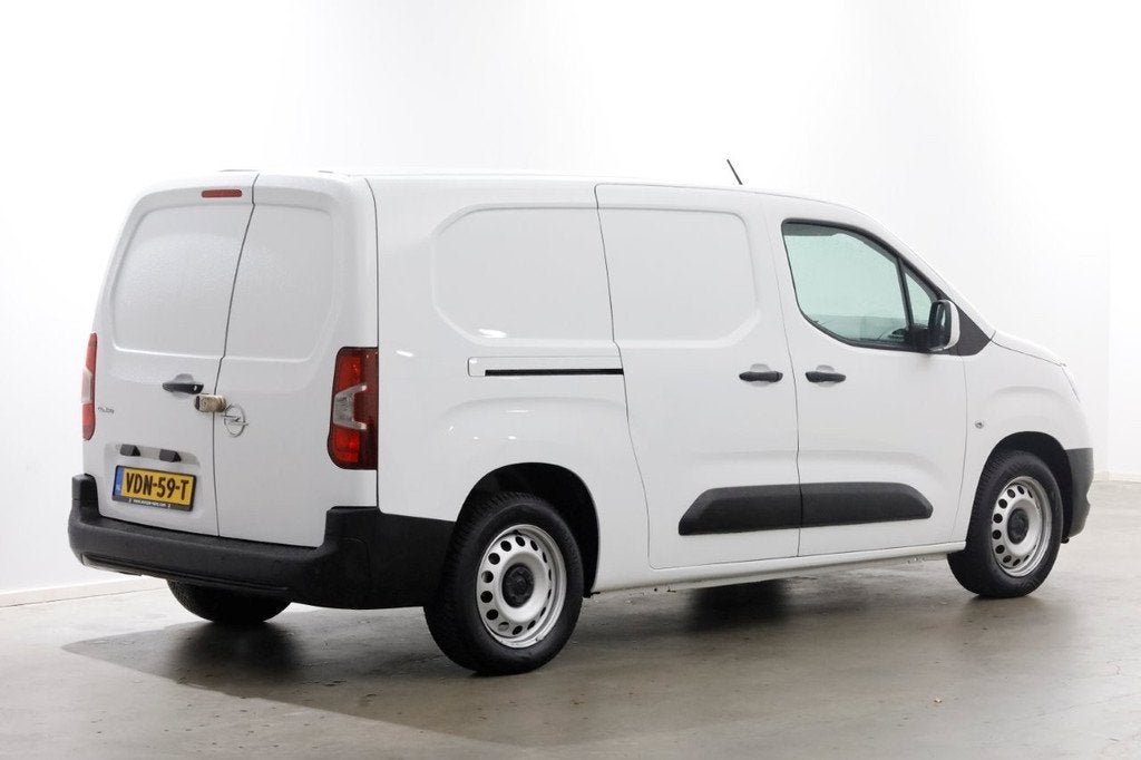 Opel Combo 1.5D 102pk L2H1 Edition Airco/Cruise Control/Inri, Auto's, Opel, Voorwielaandrijving, 730 kg, Gebruikt, Parkeersensor