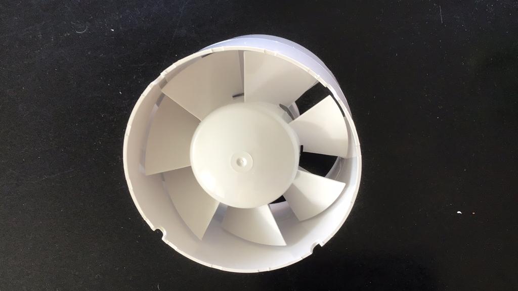 Buis ventilator voor in de badkamer, Ophalen, Zo goed als nieuw, Ventilator