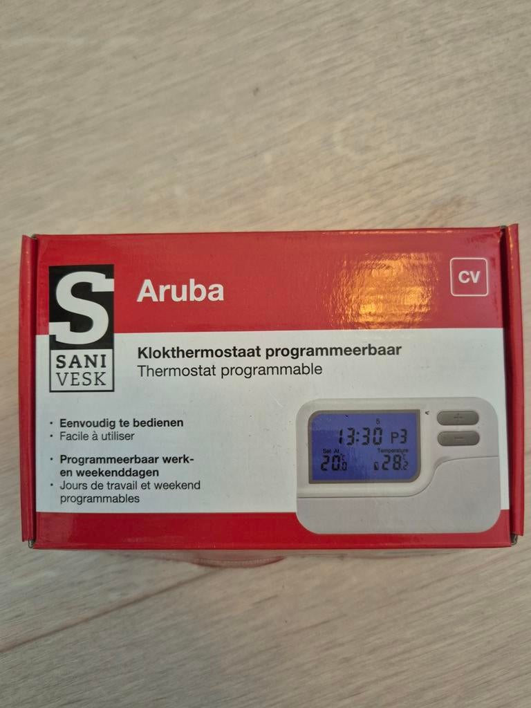SaniVesk Aruba Programmeerbare Klokthermostaat, Ophalen of Verzenden, Zo goed als nieuw
