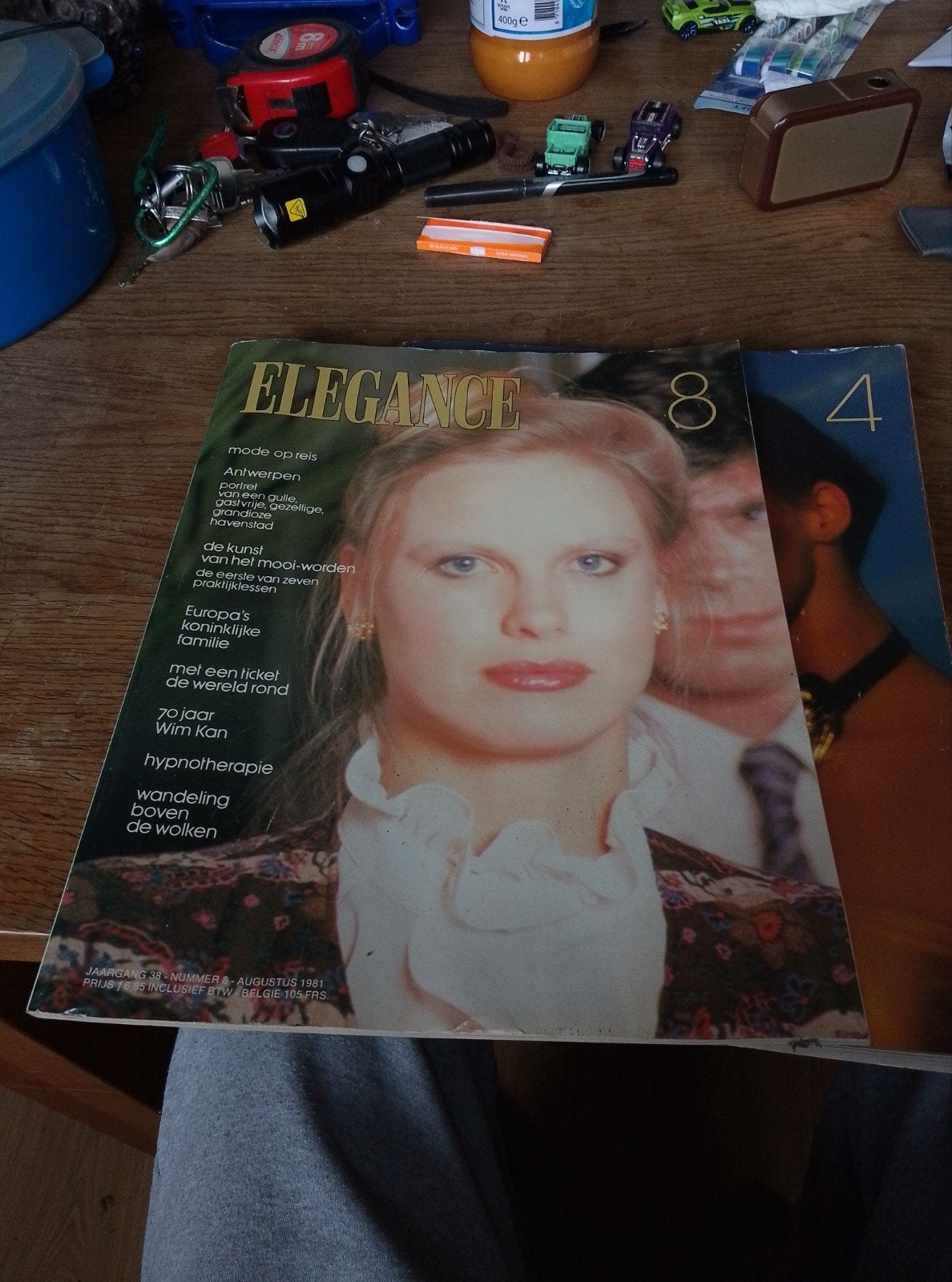 Elegance Magazine - Jaargang 38 (1981) en 39 (1982), Boeken, Ophalen of Verzenden, Gelezen, Damesbladen