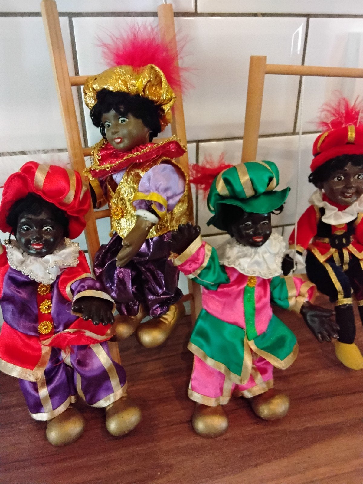 4 mooie zwarte pietjes, Ophalen of Verzenden, Zo goed als nieuw