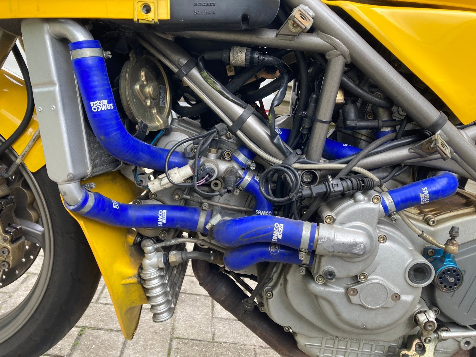 Ducati 748s en 996s blok, Ophalen, Gebruikt
