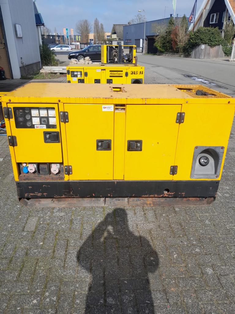 Atlas Copco QAS38  direct inzetbaar. 2155 uur!, Doe-het-zelf en Verbouw, Ophalen, Dieselolie