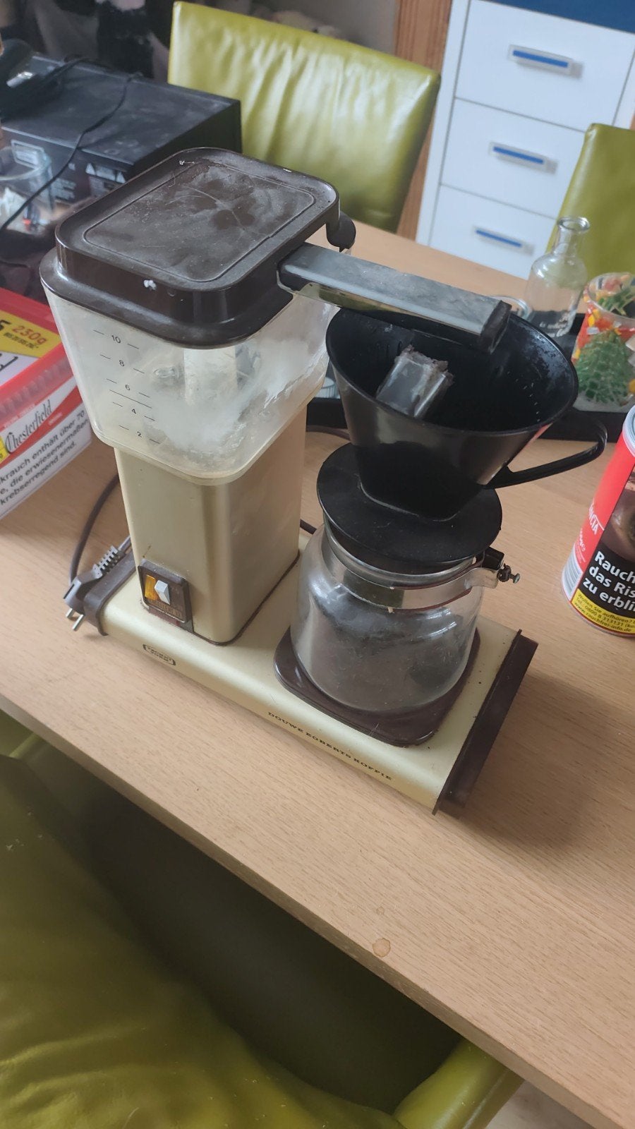 Douwe Egberts Technivorm Koffiezetapparaat (voor klusser), Witgoed en Apparatuur, Koffiezetapparaten, Ophalen, 10 kopjes of meer