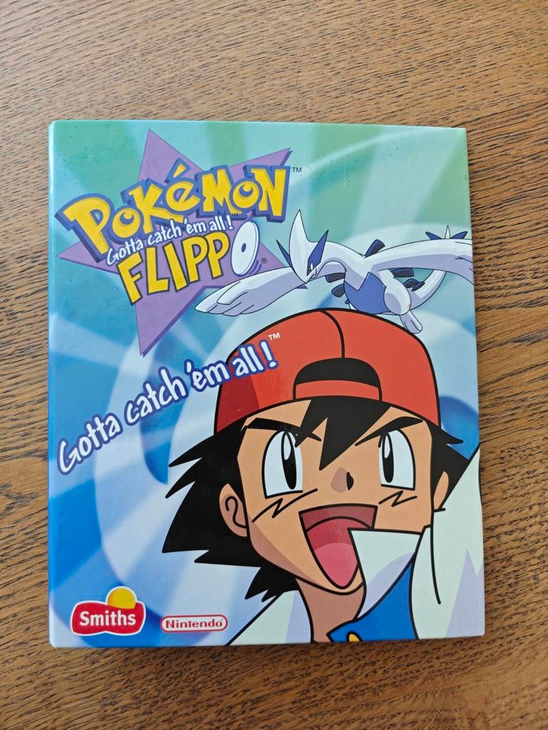 Pokémon Flippo Album - Bijna Compleet met Flippo's, Verzamelen, Flippo's, Ophalen of Verzenden, Verzameling, Met verzamelmap(pen)