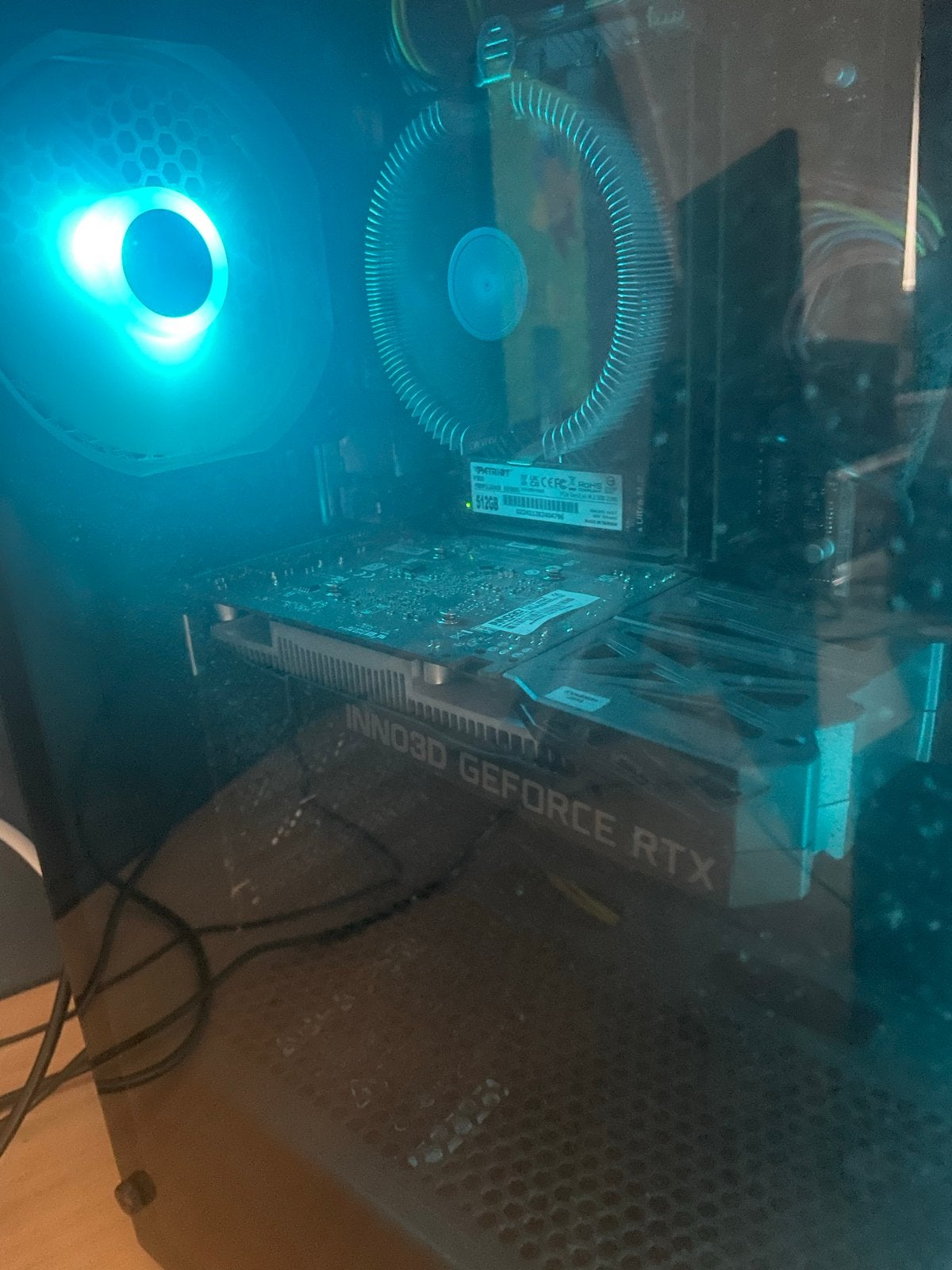 Gaming PC met RTX 3050 kaart en Windows 11 Pro en i5-10400F, Ophalen, Zo goed als nieuw, Gaming, SSD