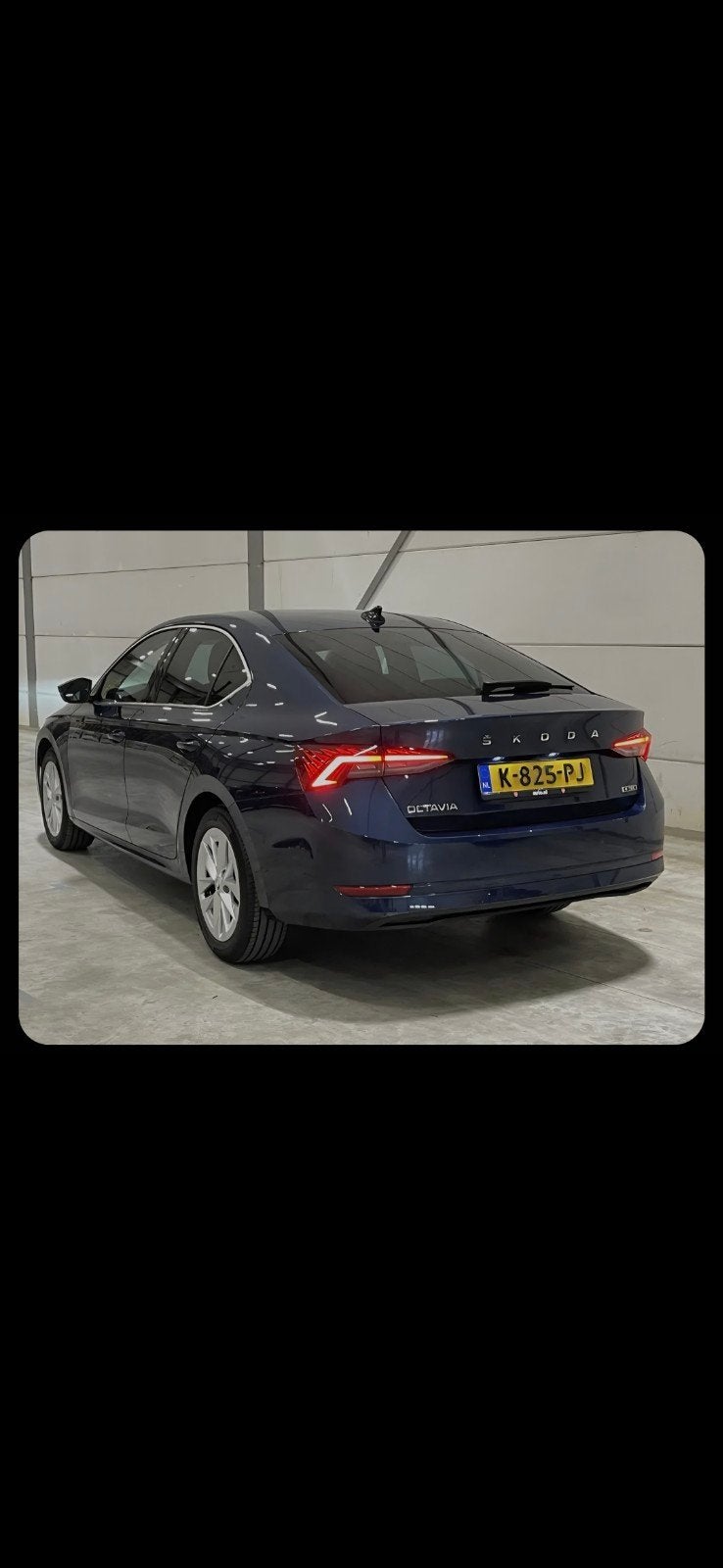 Skoda Octavia 1.0 TSI E-tech Mhev 110pk DSG 2021 Blauw, Auto's, Blauw, Leder en Stof, Bluetooth, Origineel Nederlands