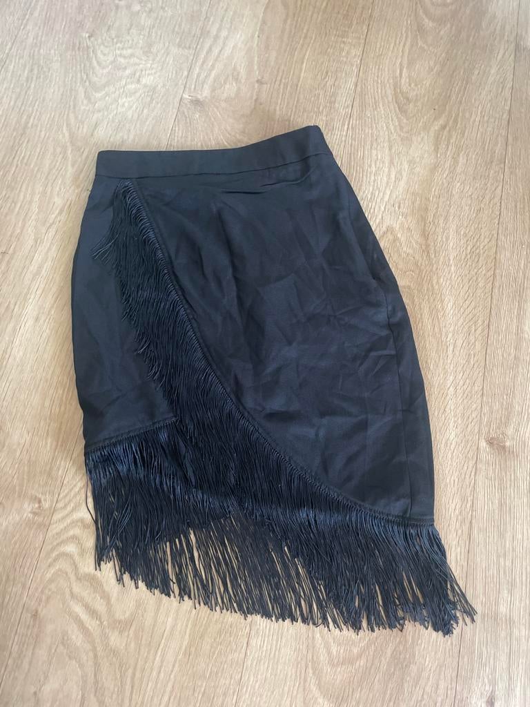 Zwarte franje rok, Kleding | Dames, Rokken, Gedragen, Maat 38/40 (M), Zwart, Boven de knie, Ophalen of Verzenden