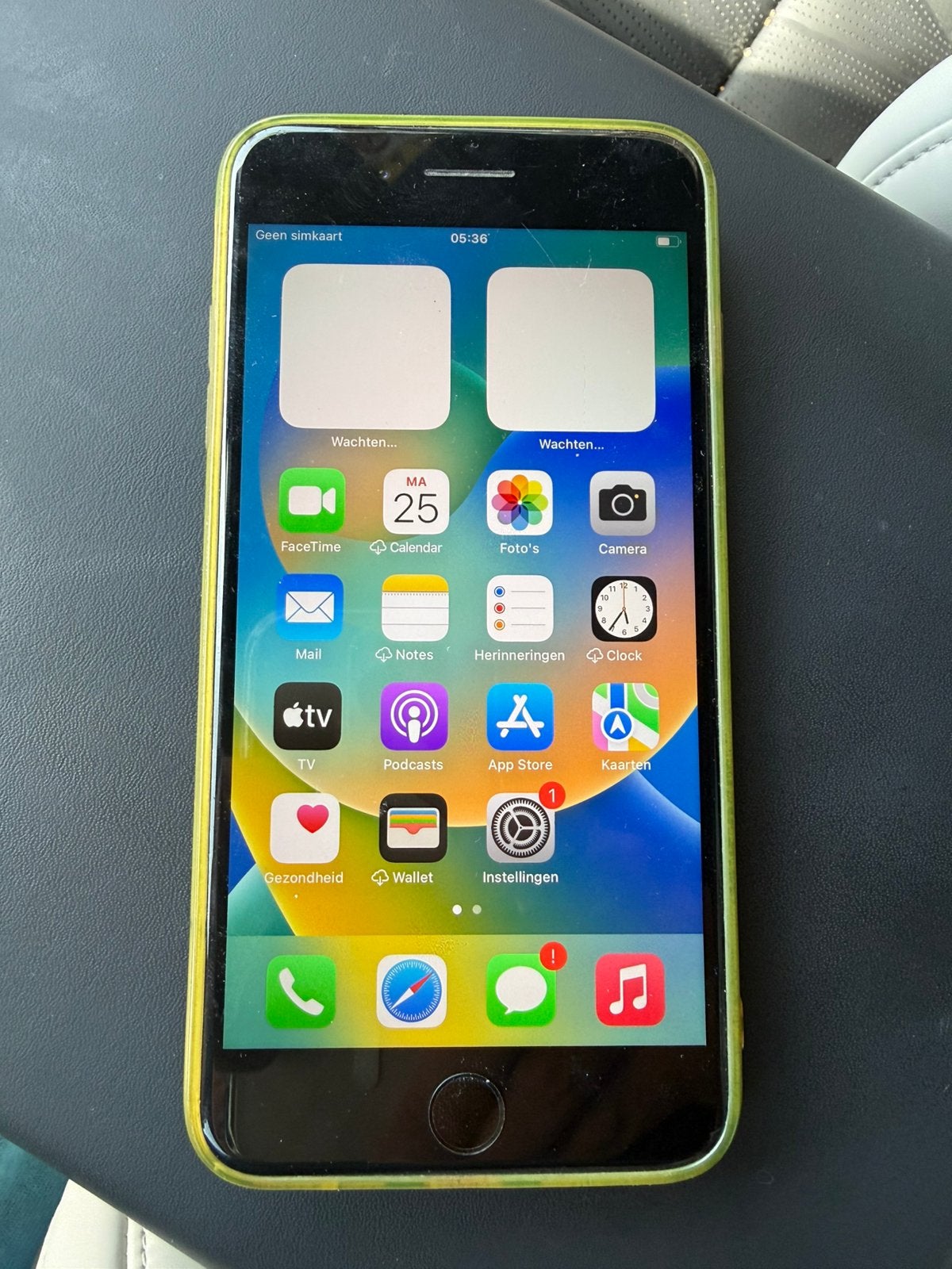 iPhone 8 Plus 64GB – werkt goed – achterkant beschadigd, Telecommunicatie, Mobiele telefoons | Apple iPhone, IPhone 8 Plus, Zwart