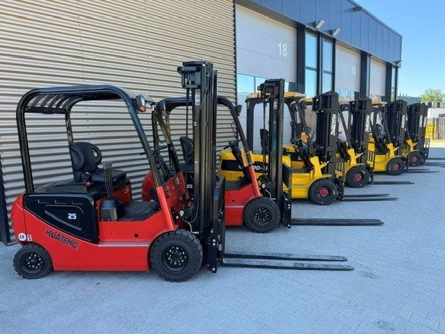 Foto 2 van Heftrucks en Intern transport