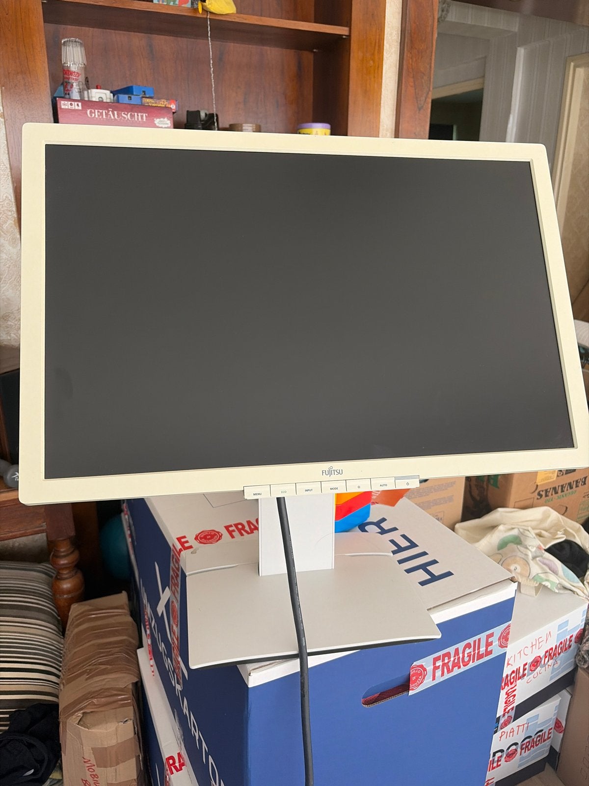 Fujitsu monitor - Ideaal voor thuiswerk of kantoor, Computers en Software, Monitoren, Gebruikt, Kantelbaar, Full HD, Ophalen of Verzenden
