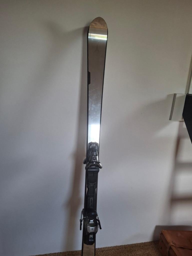 Atomic Volant Ski's - Topkwaliteit voor de ervaren skiër, 160 tot 180 cm, Ophalen of Verzenden, Zo goed als nieuw, Carve