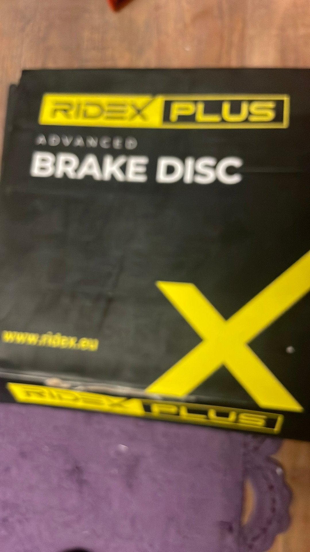Nieuw in doos Brake Disc + Brake Pads set ,, Ophalen of Verzenden, Nieuw, Volkswagen