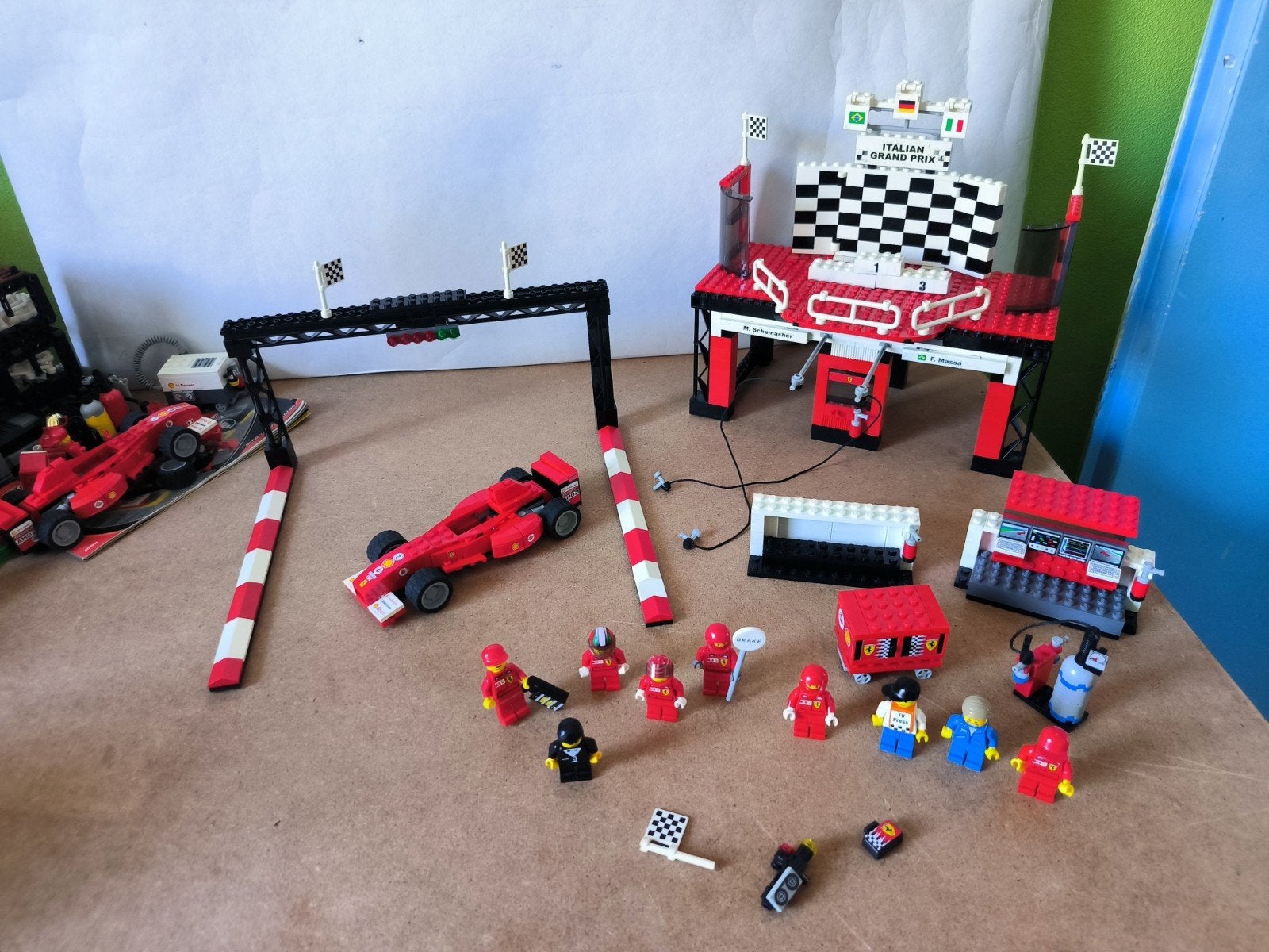 LEGO racers 8672 Ferrarie finish line, Ophalen of Verzenden, Gebruikt