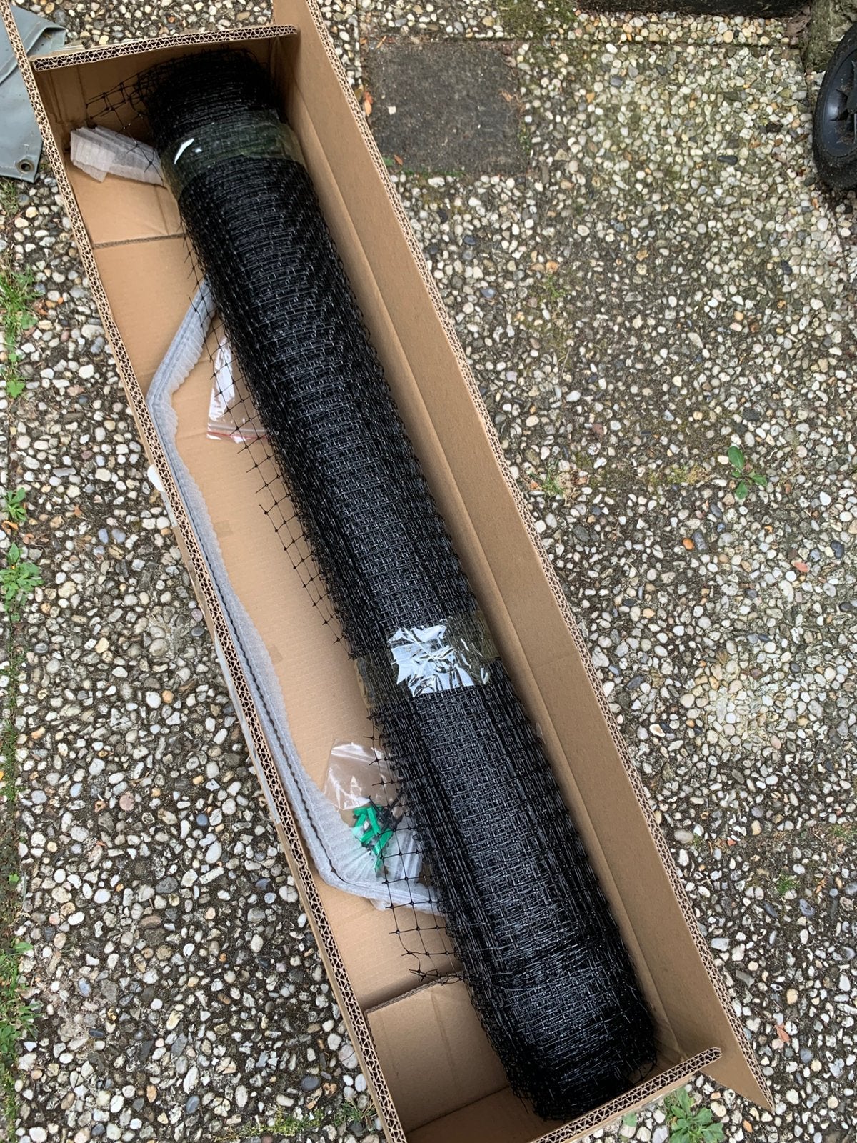 Nieuw kattenafrastering v.d schutting, Ophalen, Nieuw