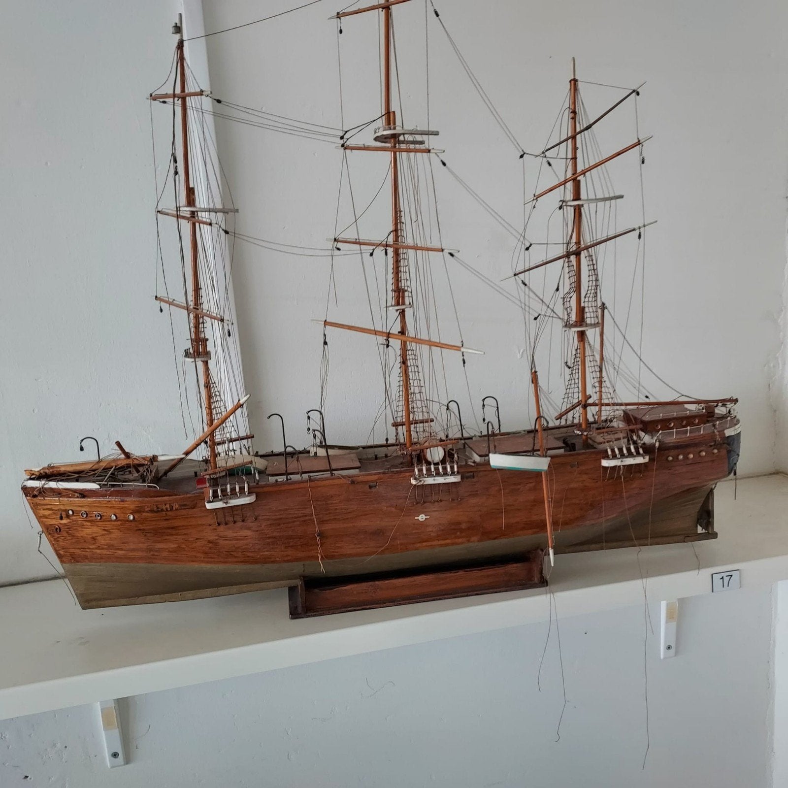 Gedetailleerd houten scheepsmodel - Zeilschip, Hobby en Vrije tijd, Modelbouw | Boten en Schepen, Ophalen of Verzenden, Gebruikt