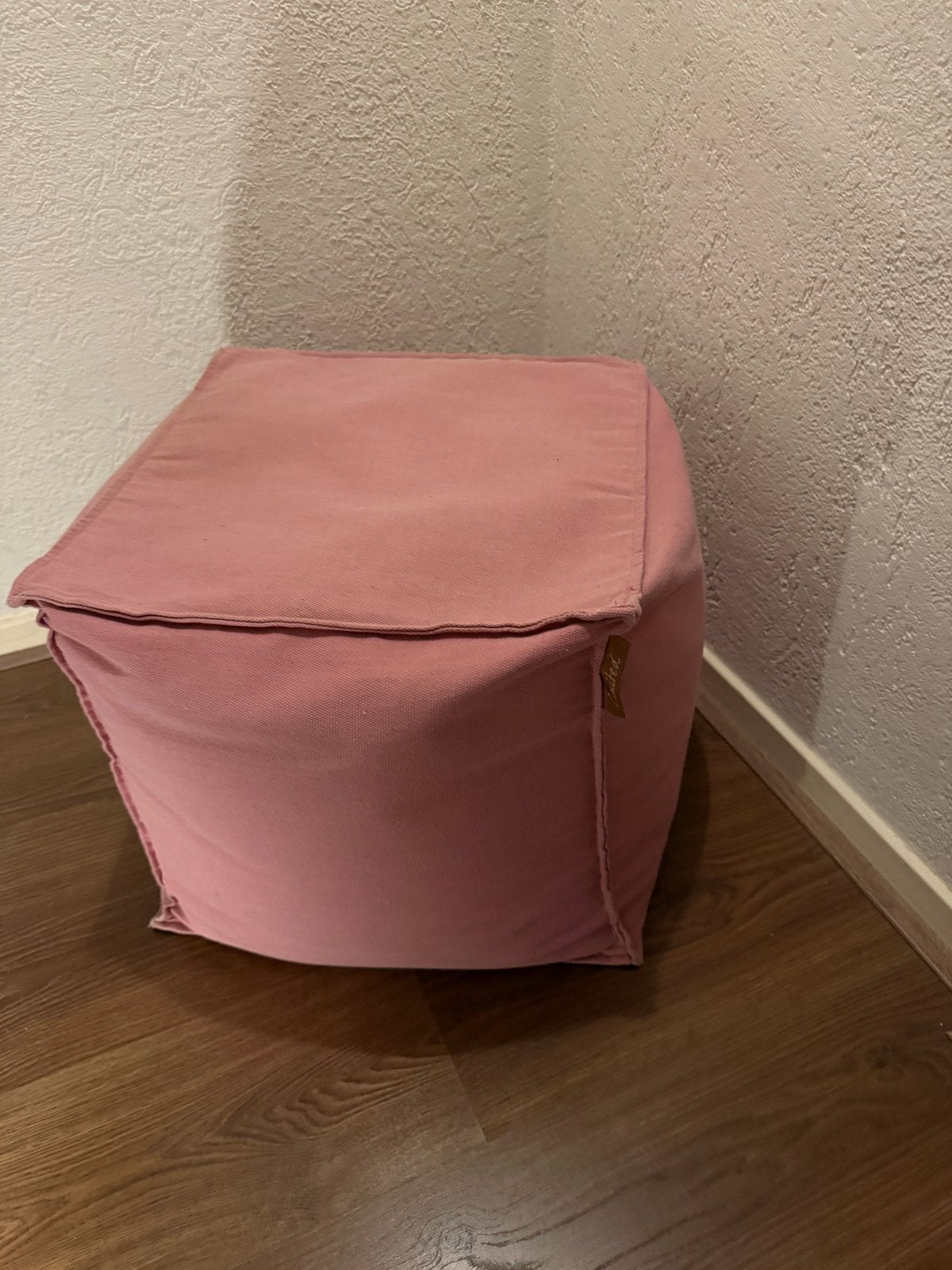 Mooie oud roze poef 40x40x40 cm, Ophalen, Minder dan 50 cm, Gebruikt, Vierkant