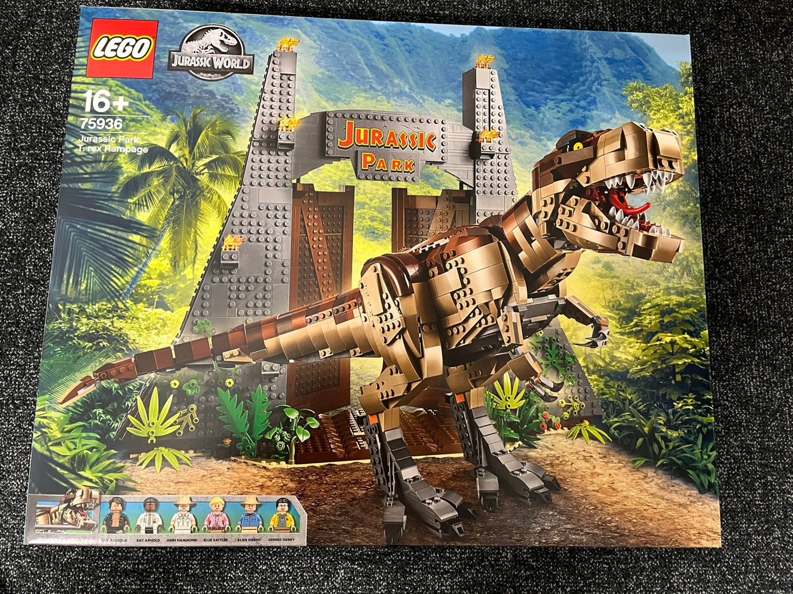 Lego 75936 Jurassic Park: T-Rec chaos nieuw ongeopend, Ophalen, Jurassic World, Lego, Nieuw