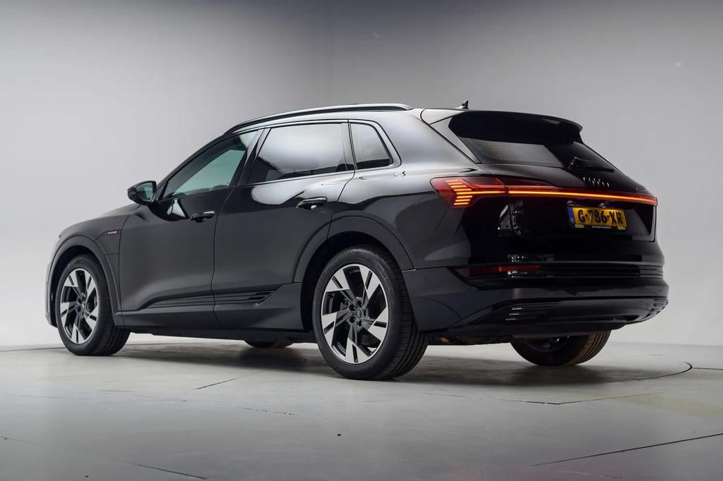 Audi e-tron E-TRON 50 Quattro [Schuif\Kantel Leder Stoelverw, Auto's, Audi, Automaat, 124 €/maand, Zwart, SUV of Terreinwagen