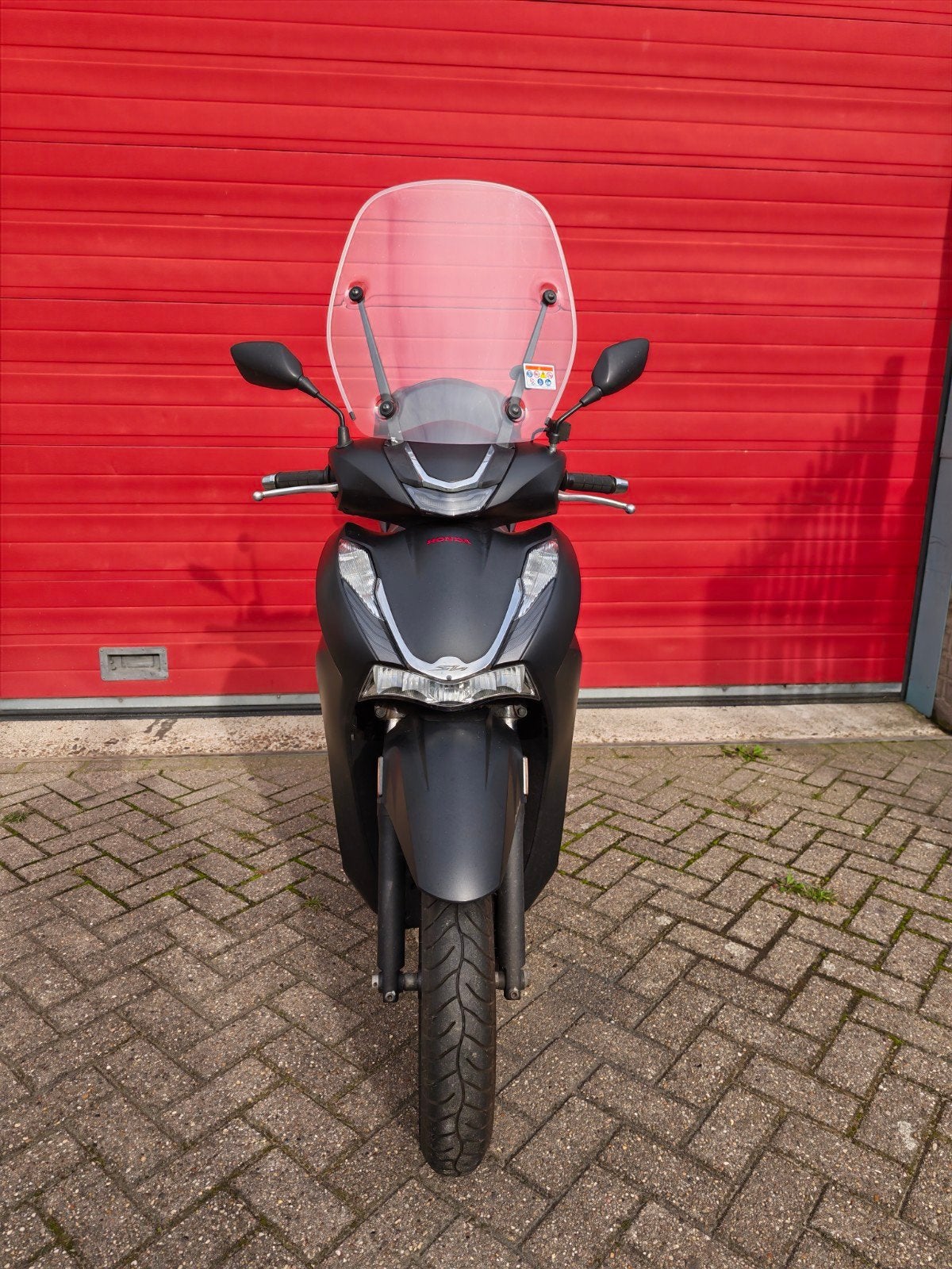 Honda SH 350 Mat Zwart - Wendbaar en Fijn in Gebruik, Motoren, Particulier