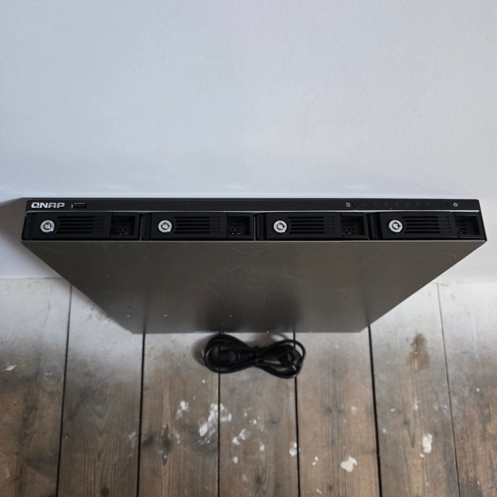 QNAP TS-420U NAS - 4-bay Rackmount Netwerk Opslag, Computers en Software, NAS, Ophalen of Verzenden, Gebruikt