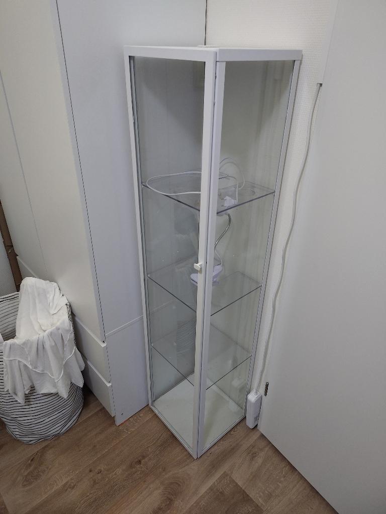Blaliden Ikea vitrinekast wit, Huis en Inrichting, Ophalen, Minder dan 50 cm, 150 tot 200 cm, 25 tot 50 cm