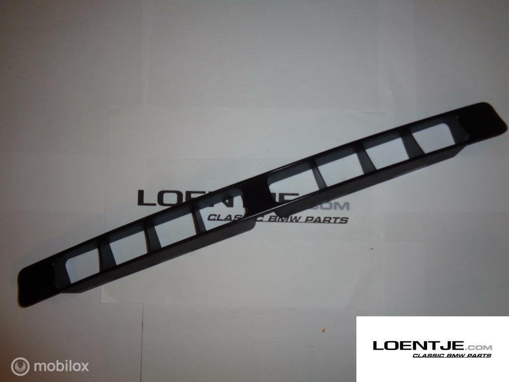 Koelsleuf afdekking keienvanger BMW e30 type 2 325i 320i et, Nieuw, Ophalen of Verzenden, BMW, BMW