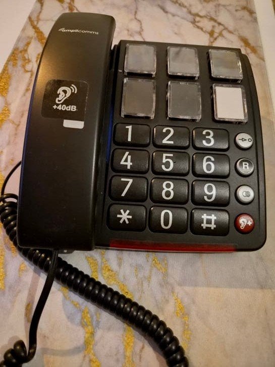 Amplicomms BigTel 40 Plus seniorentelefoon met grote toetsen, Telecommunicatie, Ophalen of Verzenden, Zo goed als nieuw, 1 handset
