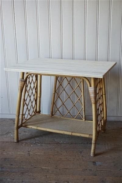 Vintage rotan-bamboe tafeltje - bureau, Overige typen, Gebruikt, 46 cm, Bruin