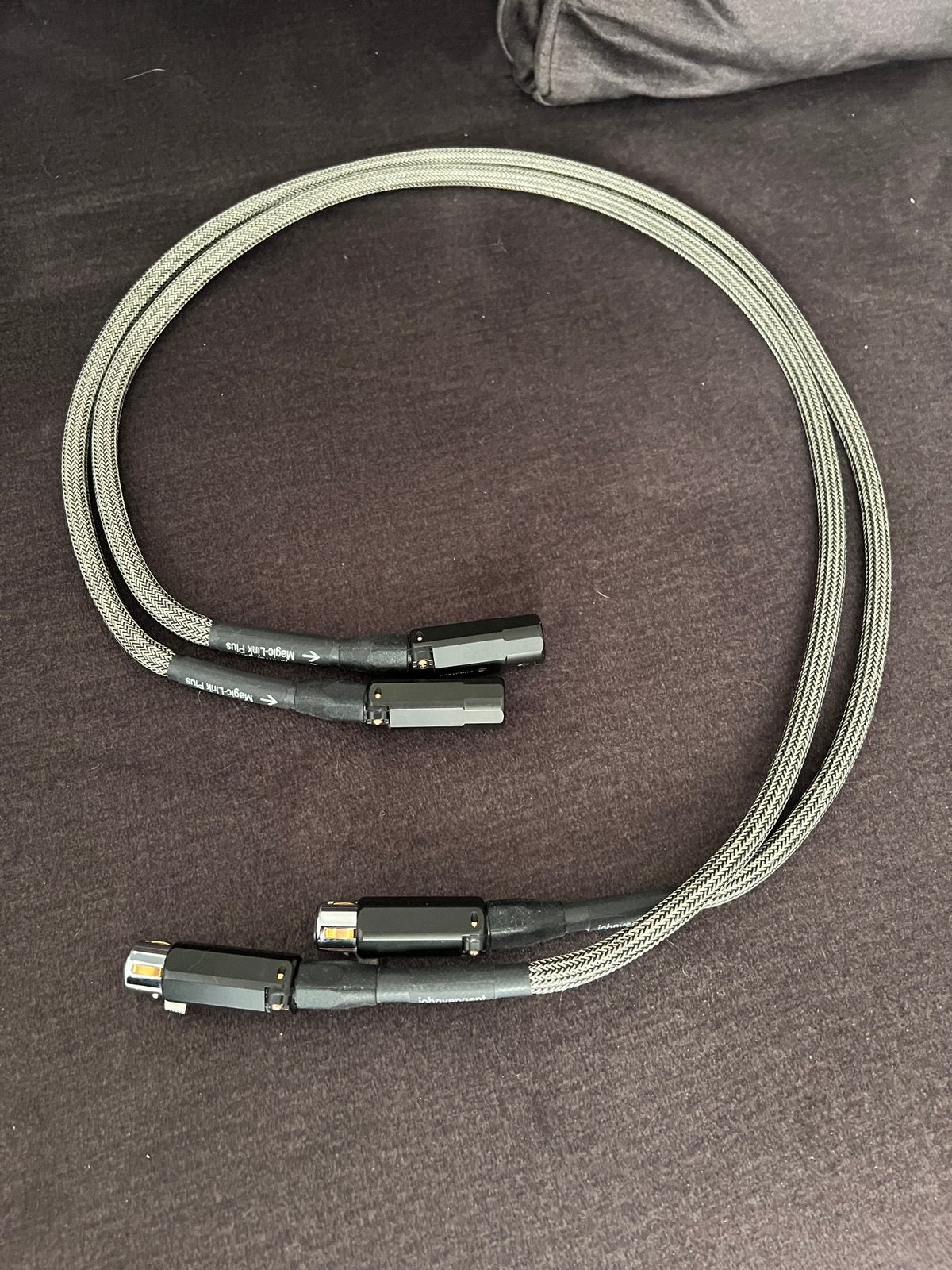 Xlr kabel van John van Gent zilver goud met Xlr stekkers, Audio, Tv en Foto, Ophalen of Verzenden, Zo goed als nieuw, Minder dan 2 meter