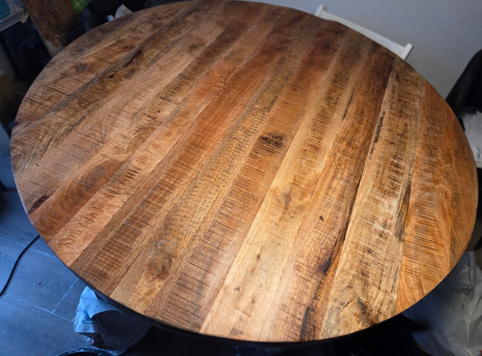 Eettafel rond mangohout, Huis en Inrichting, Tafels | Eettafels, Ophalen, Rond, Overige houtsoorten, 100 tot 150 cm