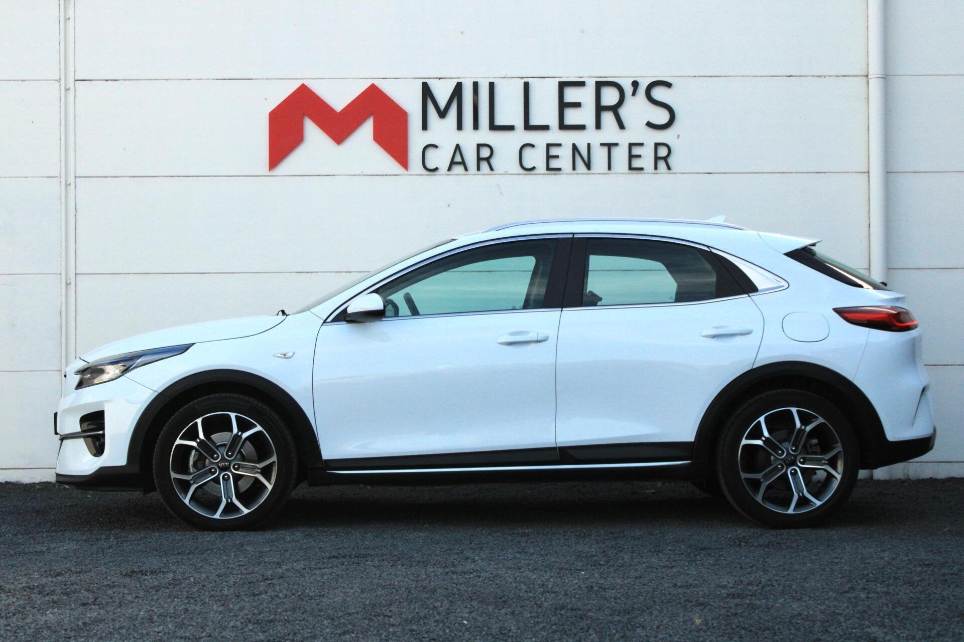 Kia XCeed 1.4 T-GDi DynamicPlusLine Camera Stuur&Stoelverwar, Auto's, Kia, XCeed, 4 cilinders, Met garantie (alle), Leder en Stof