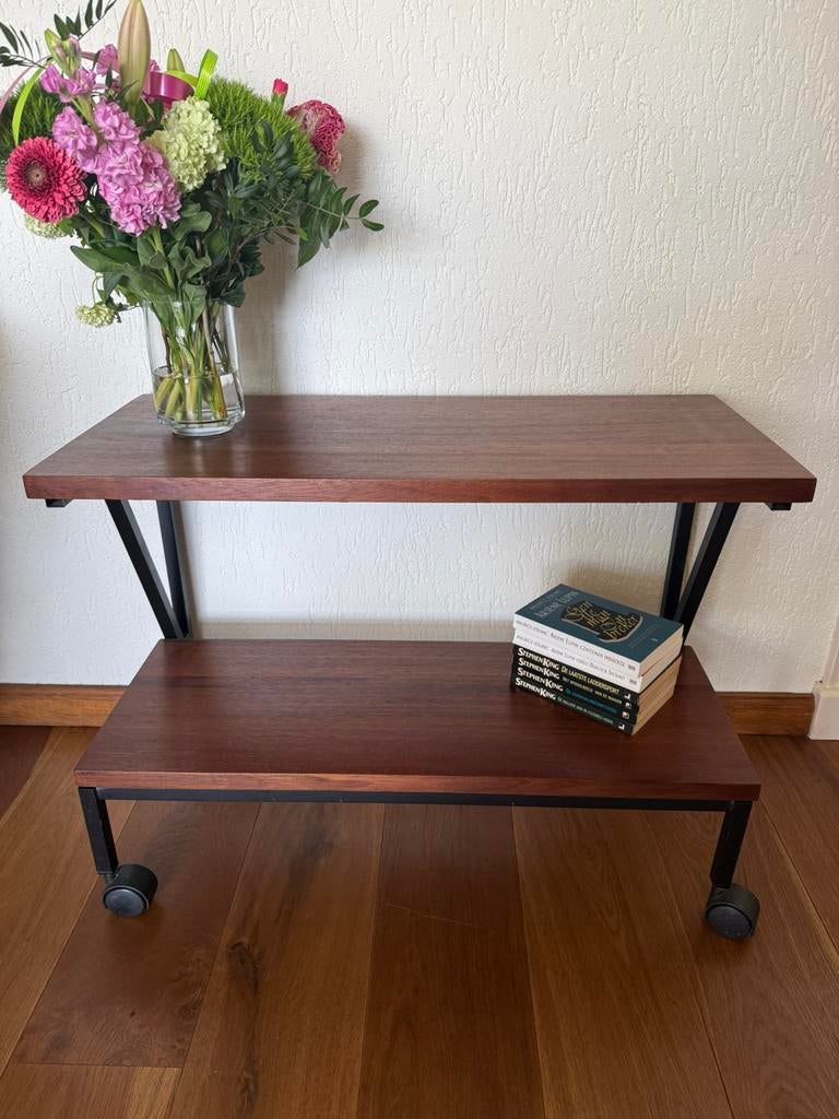 Vintage audiomeubel tv meubel bijzettafel teakhout wielen, Retro jaren 60, Zo goed als nieuw, 75 cm of meer, Rechthoekig
