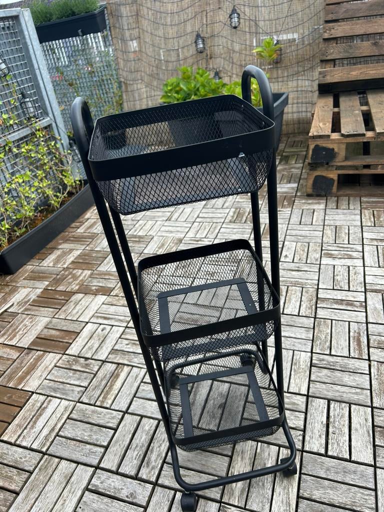 Zwarte trolley, Ophalen, Gebruikt