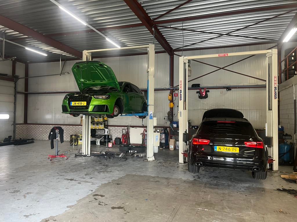 AUDI RS3 TUSSENBAK REVISIE, Ophalen of Verzenden, Nieuw, Audi