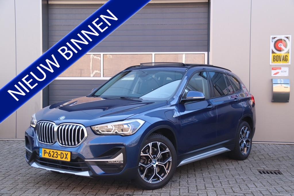 BMW X1 xDrive25e Business Edition Plus, Stoelverwarming, Stu, Gebruikt, Blauw, 57 km, Vierwielaandrijving