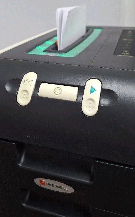 Rexel Mercury RSS2230 Papierversnipperaar – Goede staat, Diversen, Ophalen, Zo goed als nieuw