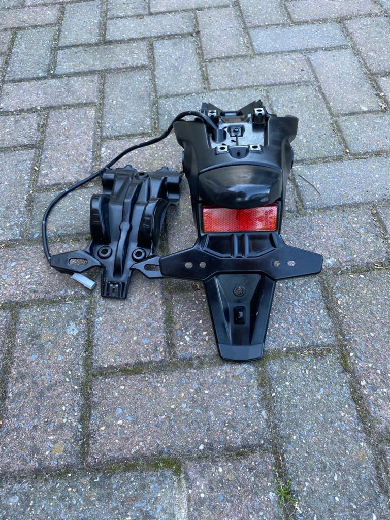 Origineel Kentekenplaathouder voor yamaha tenere 700, Motoren, Onderdelen | Yamaha, Ophalen of Verzenden, Gebruikt