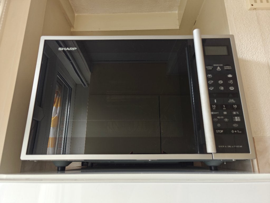 Sharp 40L combimagnetron, Ophalen, Gebruikt, Grill