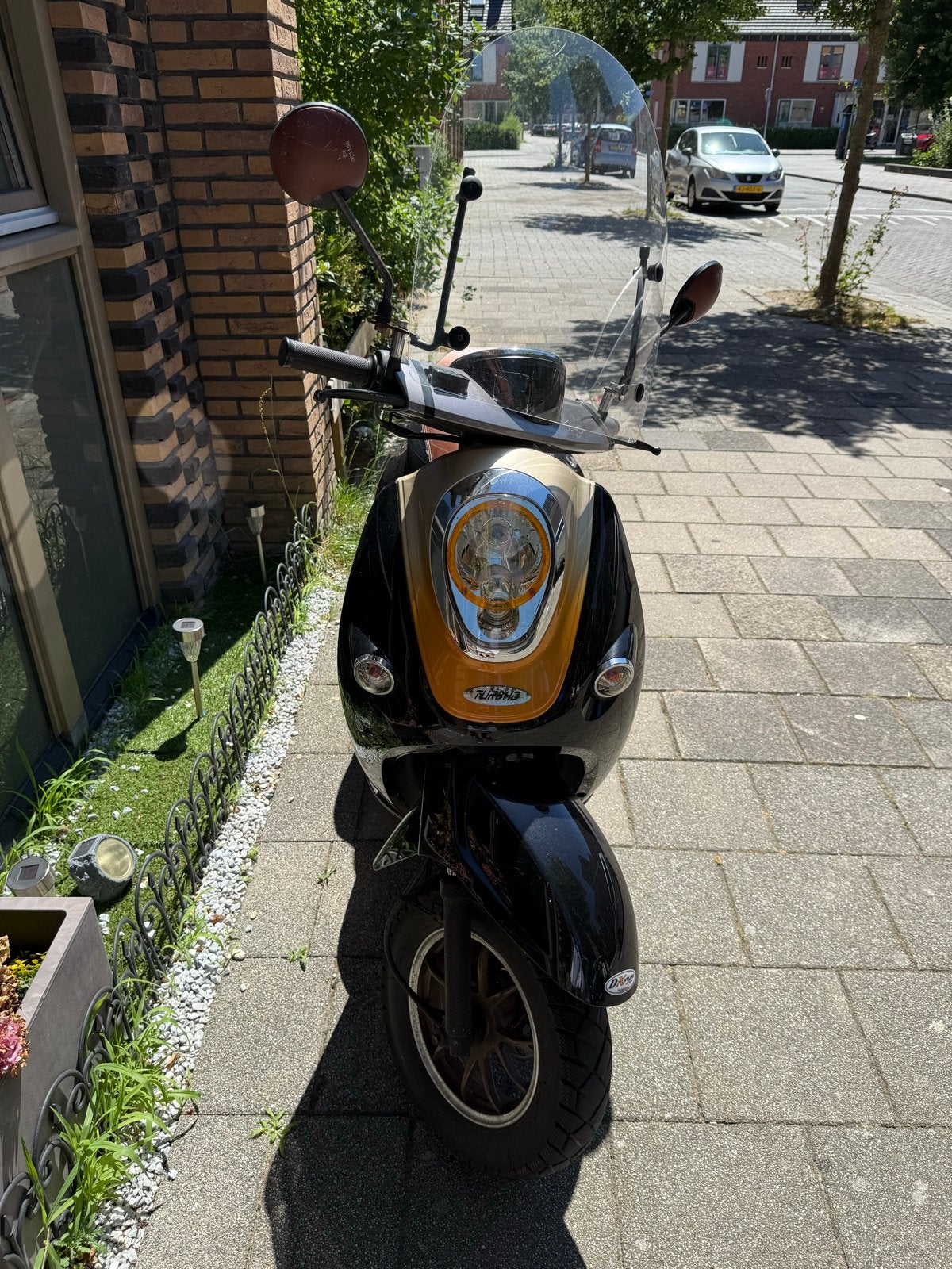 Nette scooter, zwart met bruin zadel turbho RM-50, Ophalen, Gebruikt, Benzine, Overige merken