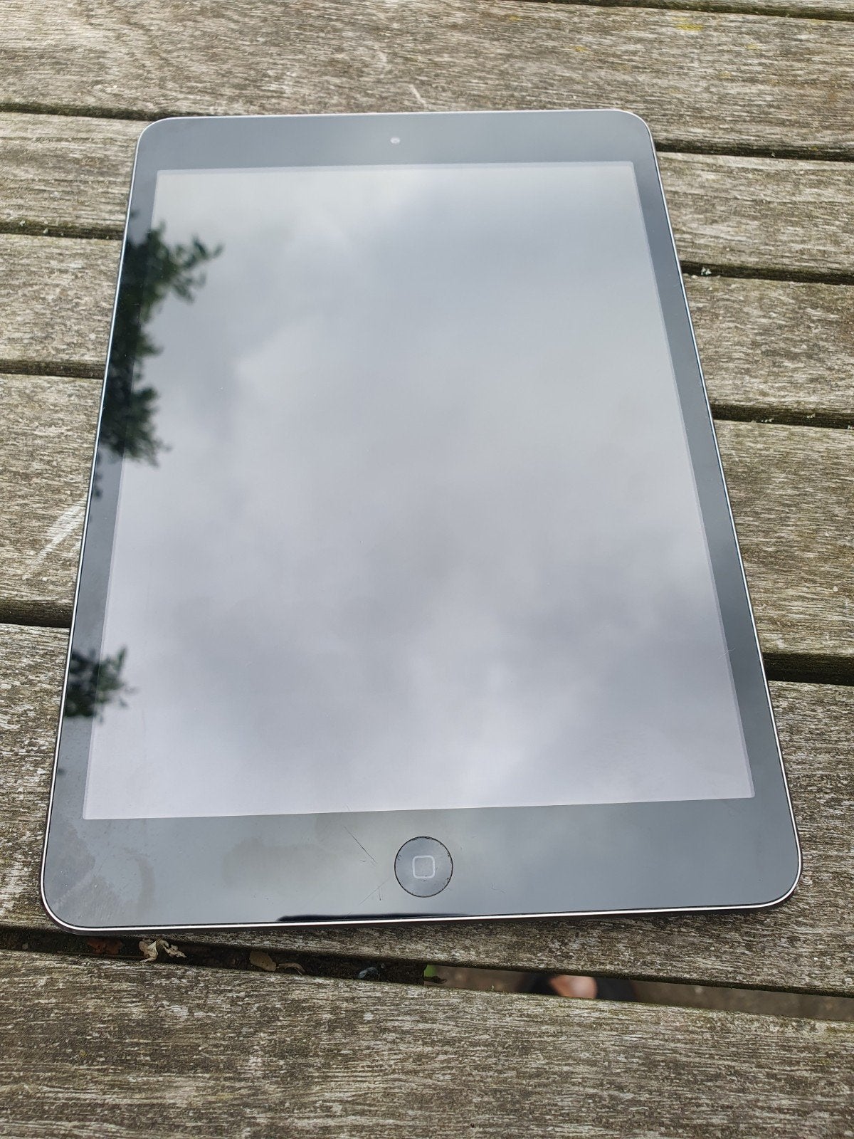 ipad mini 1e gereratie met wifi 2012., Computers en Software, Apple iPads, Ophalen of Verzenden, 8 inch, Apple iPad, 16 GB