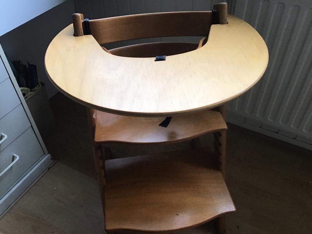 Stokke Tripp Trapp stoel met complete accessoires set, Kinderen en Baby's, Kinderstoelen, Gebruikt, Meegroeistoel, Afneembaar eetblad