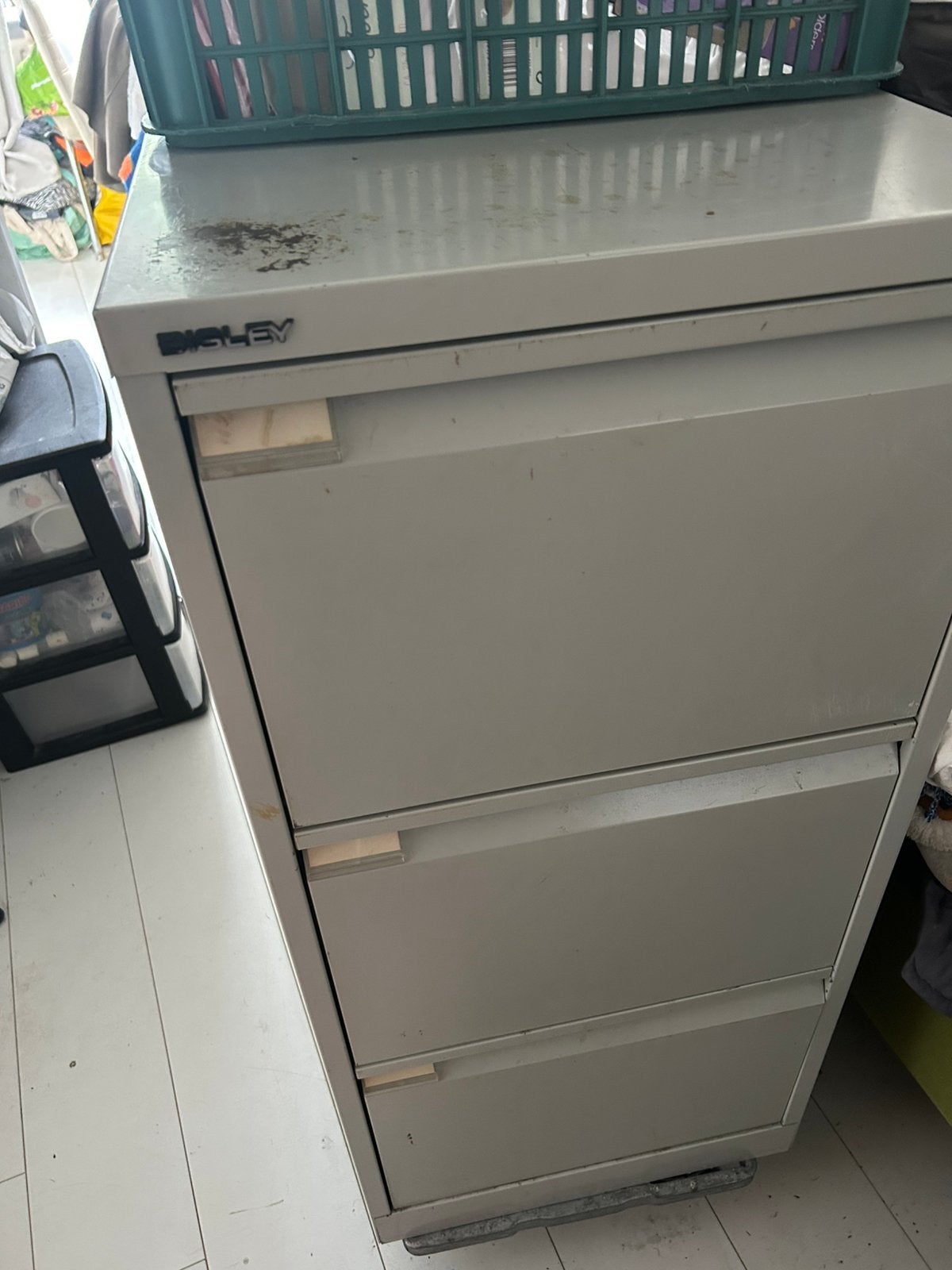 Dossierkast / Archiefkast Bisley, Ophalen, Gebruikt, 100 tot 150 cm, Meerdere deuren