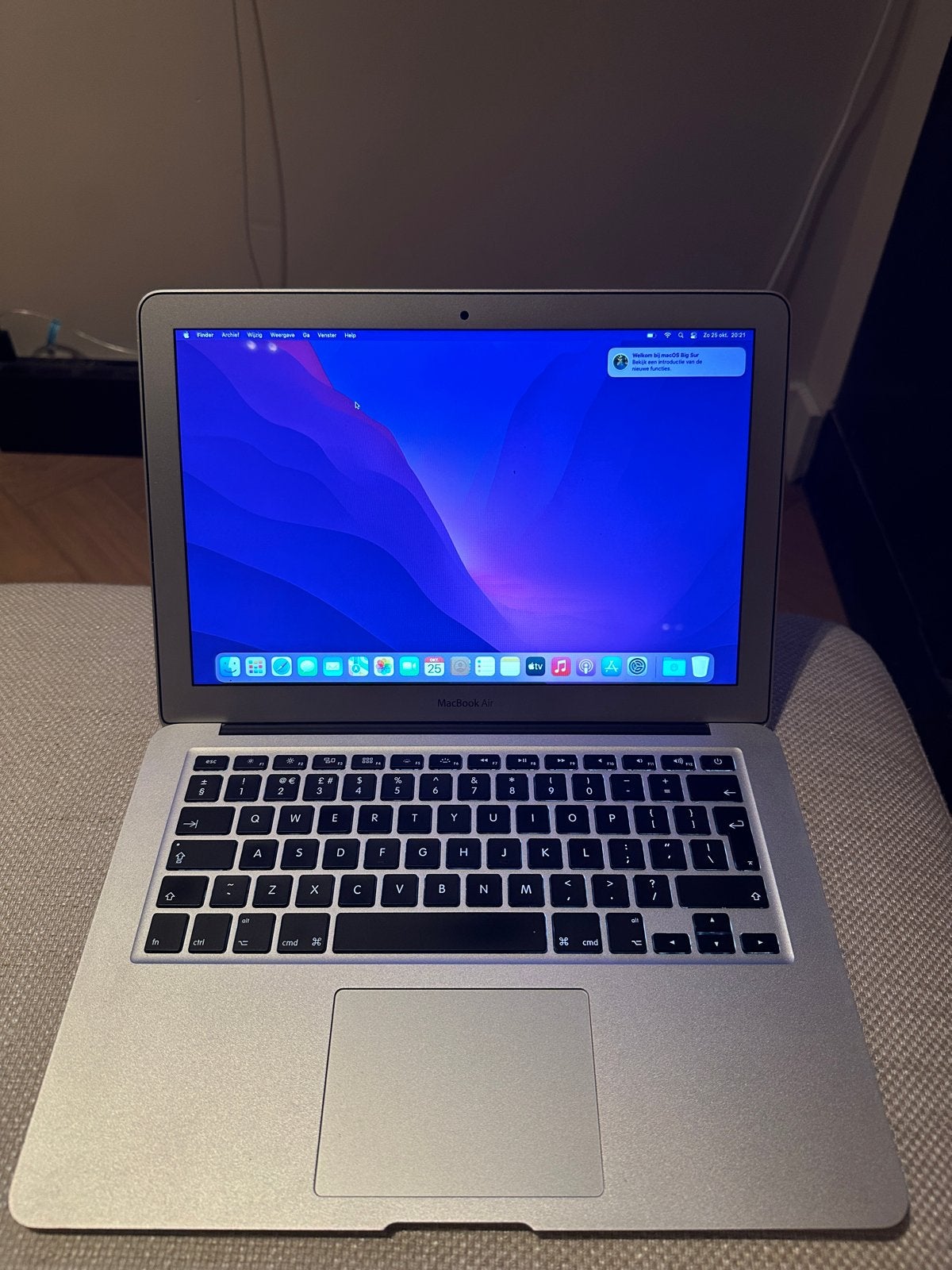 MacBook Air (13-inch, Early 2015) - 8GB RAM, 251GB SSD, Computers en Software, 256 GB, Qwerty, 8 GB, 13 inch