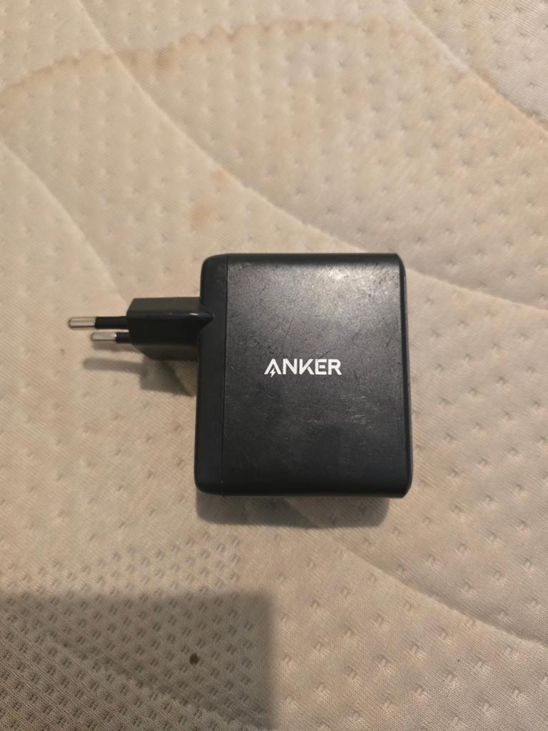 Anker 737 100 watt charger EU, Ophalen, Zo goed als nieuw