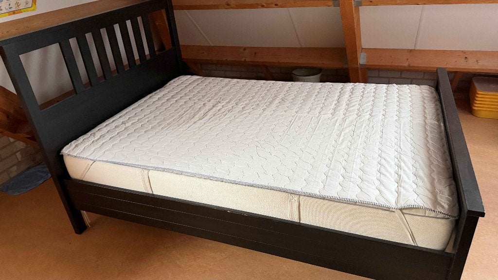IKEA Hemnes bed 160x200 cm Zwarte uitvoering, Huis en Inrichting, Slaapkamer | Bedden, Ophalen, Gebruikt, Zwart, Tweepersoons