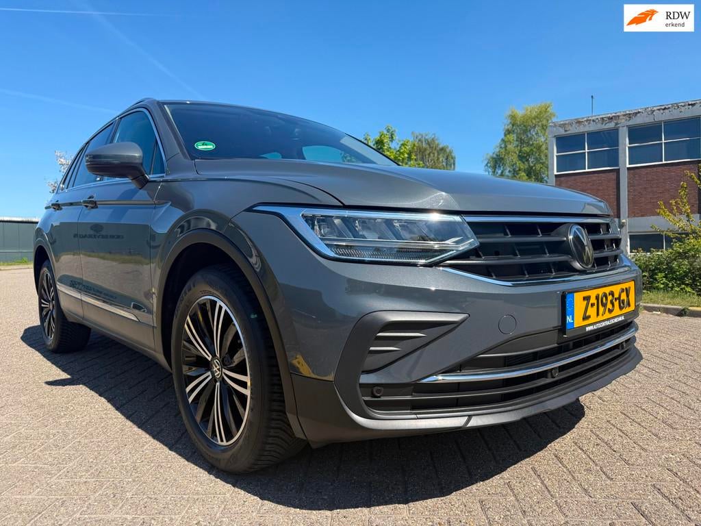 Volkswagen Tiguan 1.5 TSI Business_Line_AUTOMAAT_NAVI__AKTIE, Euro 6, 4 cilinders, 150 pk, 1446 kg