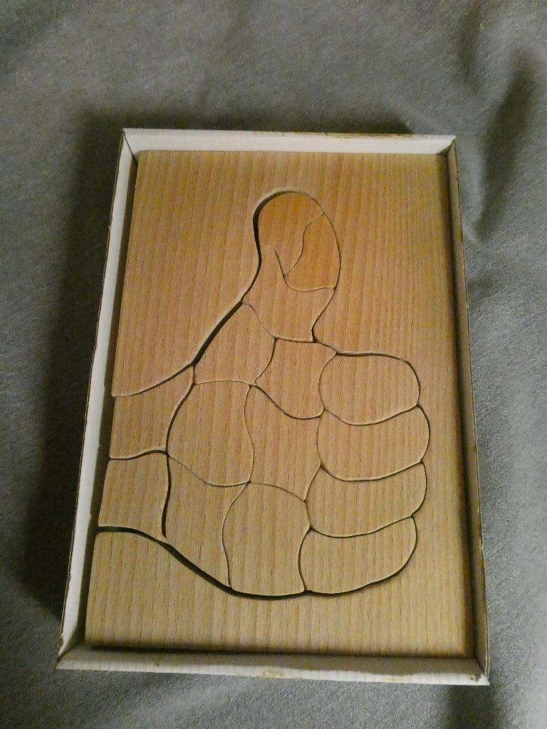 Houten blok Brik puzzel duimpje Deens design handmade, Ophalen of Verzenden, Gebruikt