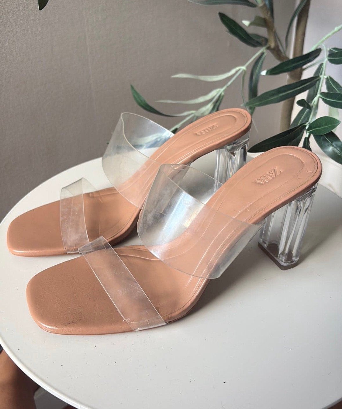 Zara hakken maat 38, Ophalen of Verzenden, Gedragen, Beige