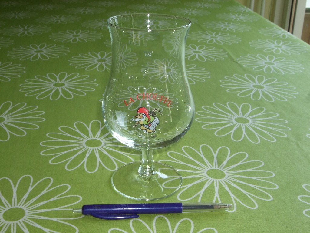 La Chouffe - sierlijk bierglas 25cl, Ophalen of Verzenden, Zo goed als nieuw, Glas of Glazen, Overige merken